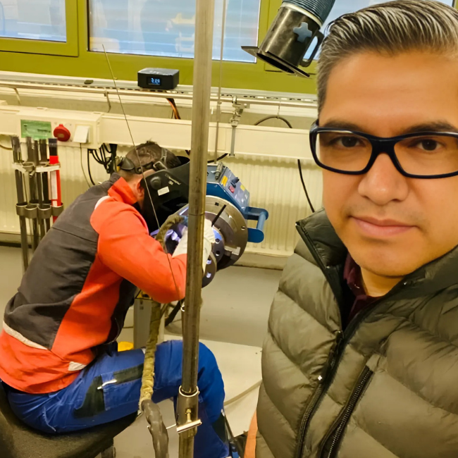 Calificación de soldador en tubería de alta presión. ASME VIII, IX. En Alemania.